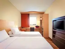 Ibis Makassar City Center 