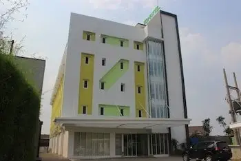 Izi Hotel Bogor