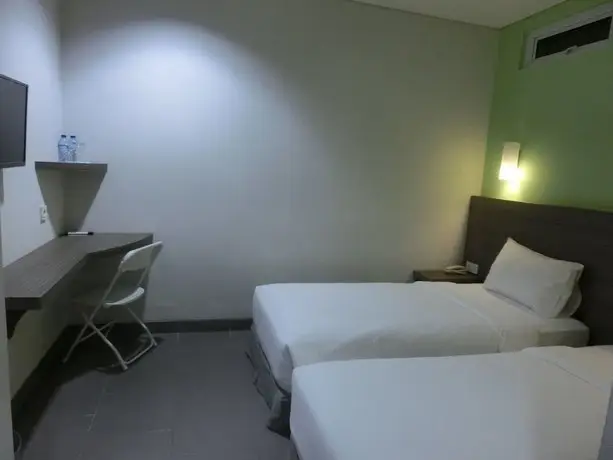 Izi Hotel Bogor 