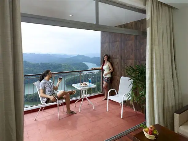 Ragamaya Resort & Spa Munnar