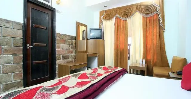 Hotel Katra Residency