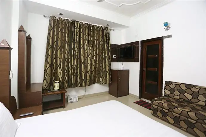 Hotel Katra Residency 