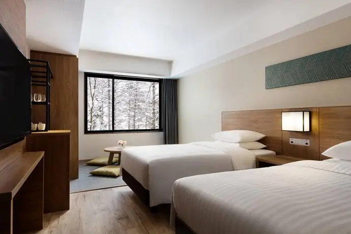 Courtyard by Marriott Hakuba 