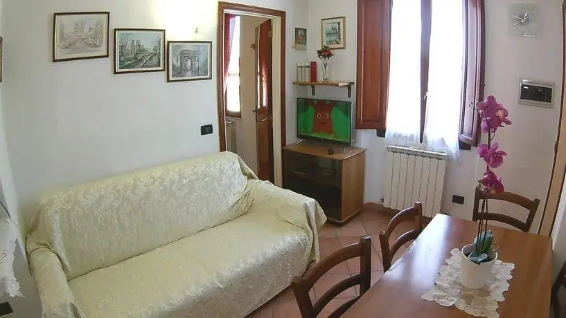 Pisana Apartment