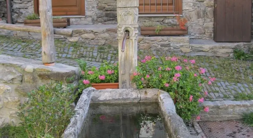 A l'ancienne fontaine