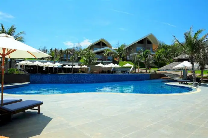 Sandunes Beach Resort & Spa 