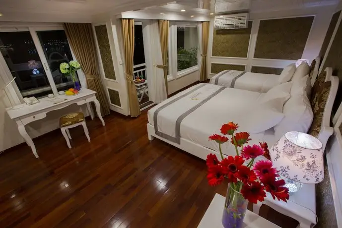 Signature Royal Halong Cruise