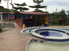 Hotel Campestre Los Tucanes 