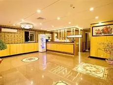 Golden Rain 2 Hotel 