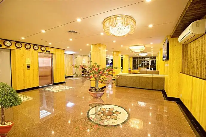 Golden Rain 2 Hotel 