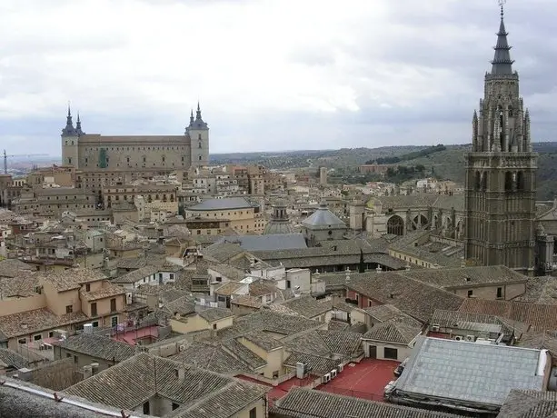 Apartamentos Turisticos Toledo 