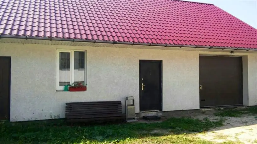 Zadvortsi Holiday Home 