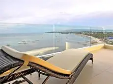 Karuna Boracay Suites 