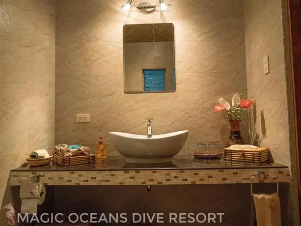 Magic Oceans Dive Resort 