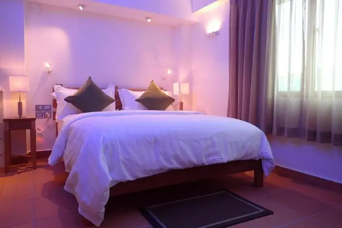 Deluxx Boutique Hotel and Serviced Apartment 