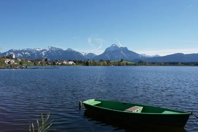 Ferienwohnungen Hopfensee