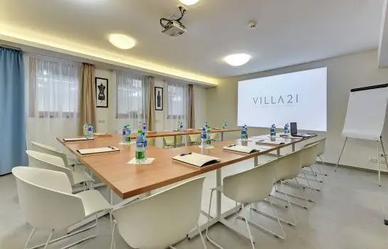 Villa 21