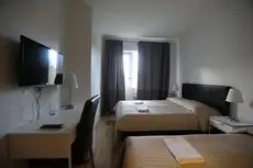 100 Iceland Hotel 