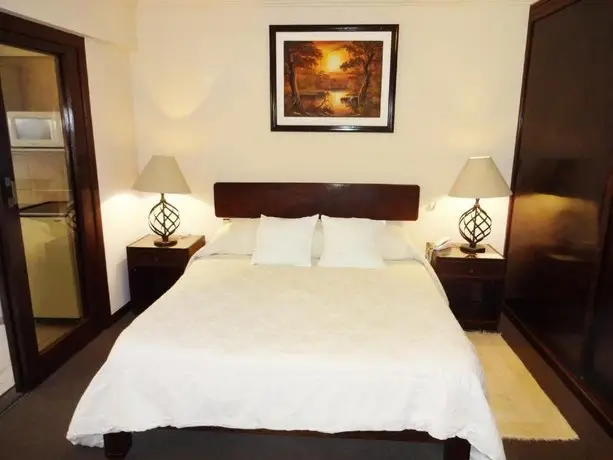 Sirari Suites Hotel