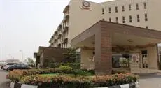 Sandralia Hotel 