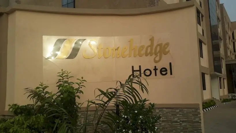 Stonehedge Hotel