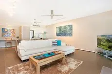 Saltwater Suites - 1 2 & 3 Bed Waterfront Apartments 