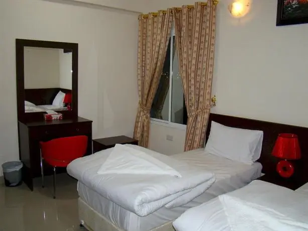 Savoy Grand Hotel Apartments 