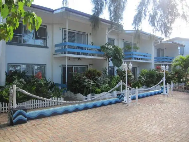 Captain Cook Apartments