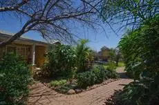 Chobe River Cottages 