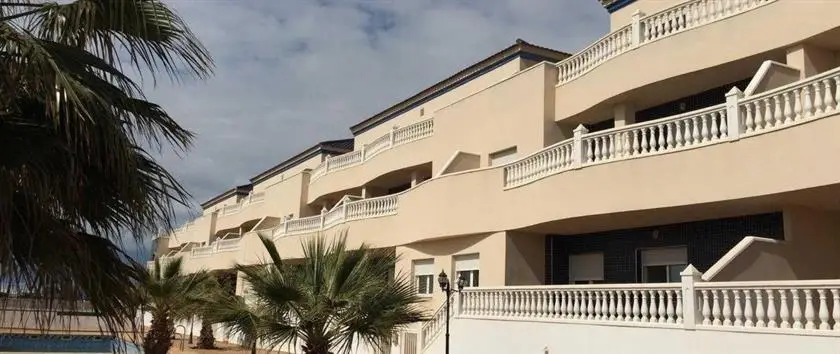 Apartamentos H3 Laguna-Playa 