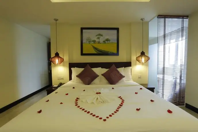 River Suites Hoi An 