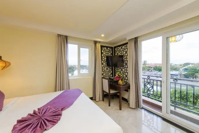 River Suites Hoi An 