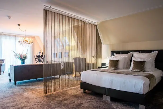 Luxury Suites Amsterdam - Member of Warwick Hotels 