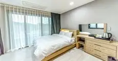 Jeju Nine Boutique Hotel 