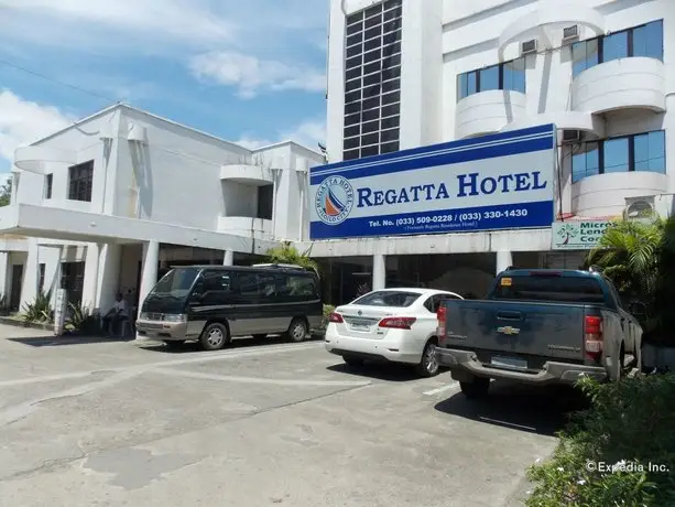 Regatta Hotel