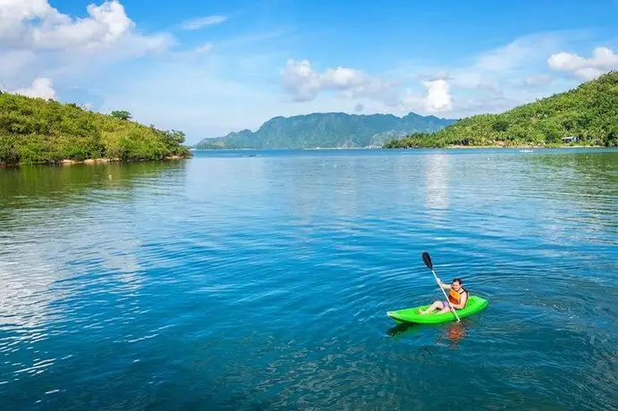 Coron Underwater Garden Resort 