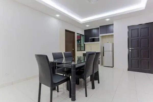 Indah Alam Condo 