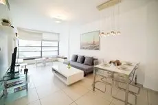 Beach Apartments TLV 