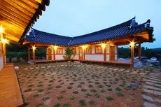 Gyeongju Hanok Pen Town Guesthouse 