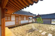 Gyeongju Hanok Pen Town Guesthouse 