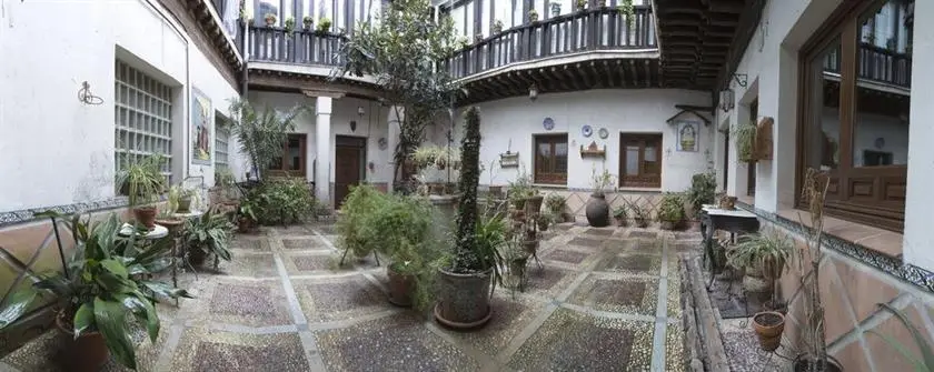 El Patio de Mi Casa 