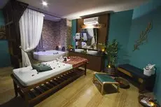 Skinetics Wellness Center Boutique Hotel 