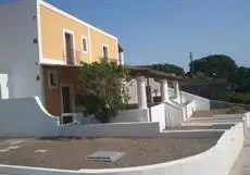 Eolian Houses 