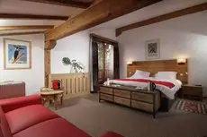 Snow Lodge Boutique Hotel 