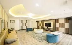 Extremeli Suites 