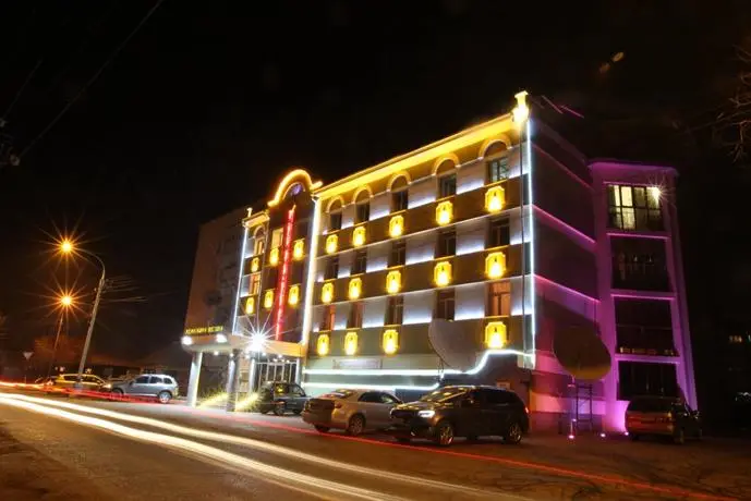 Zhemchuzhina Vostoka Hotel