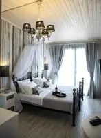 Alkionides Boutique Rooms 