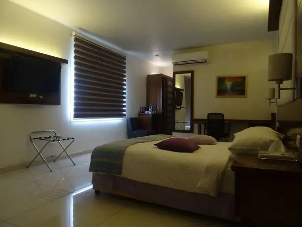 The Hub Hotel Freetown 