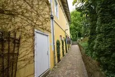 Golden Villa on the Museumsberg 