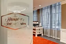 Hampton Inn and Suites Cincinnati - Downtown 